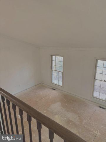 9217 DOROTHY LN, Springfield, VA 22153