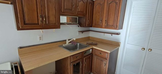 9217 DOROTHY LN, Springfield, VA 22153