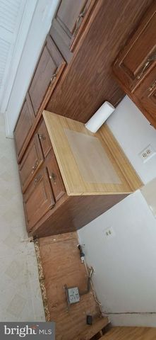 9217 DOROTHY LN, Springfield, VA 22153