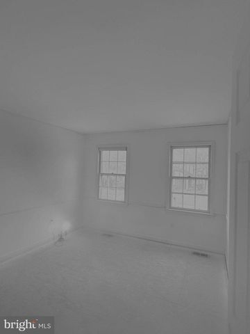 9217 DOROTHY LN, Springfield, VA 22153