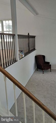 9217 DOROTHY LN, Springfield, VA 22153