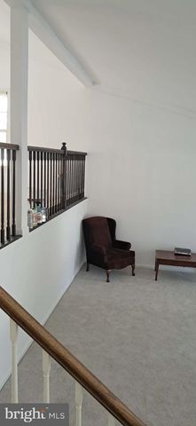 9217 DOROTHY LN, Springfield, VA 22153