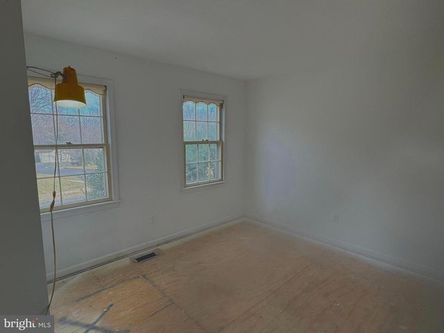 9217 DOROTHY LN, Springfield, VA 22153