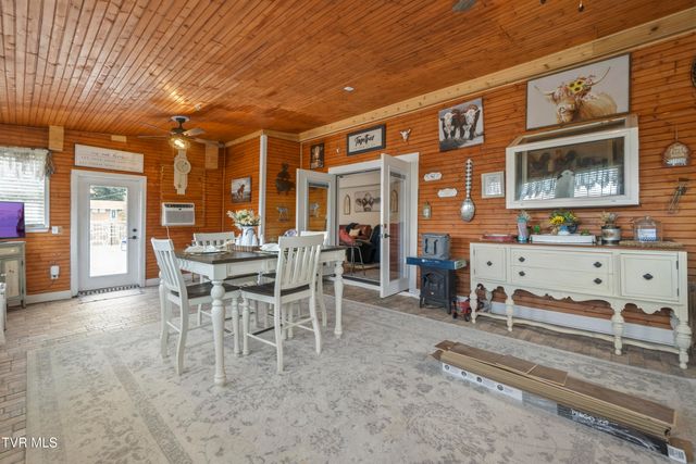 1404 Van Oaks Drive, Kingsport, TN 37665
