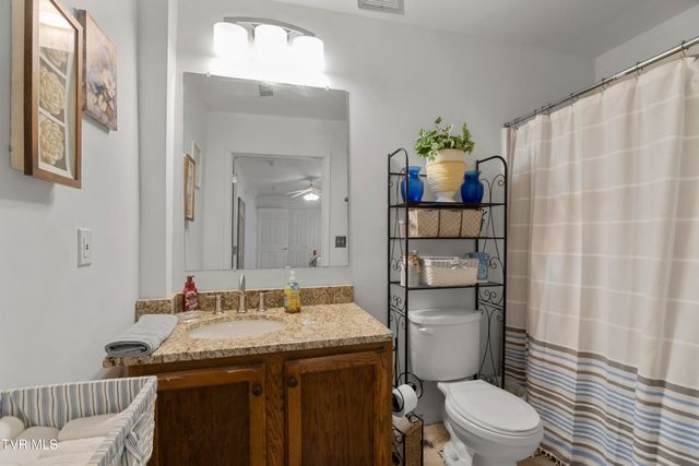 1404 Van Oaks Drive, Kingsport, TN 37665