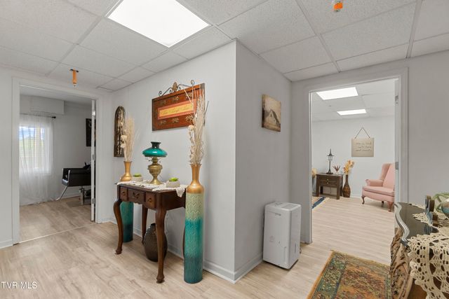 1404 Van Oaks Drive, Kingsport, TN 37665
