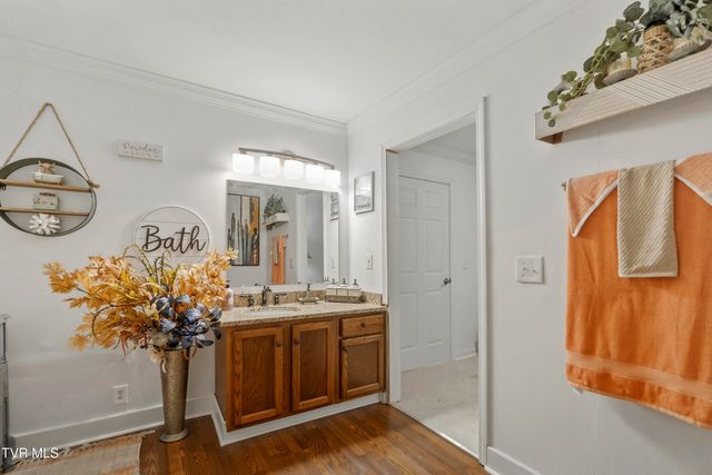 1404 Van Oaks Drive, Kingsport, TN 37665