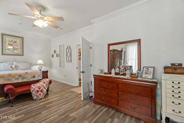 1404 Van Oaks Drive, Kingsport, TN 37665