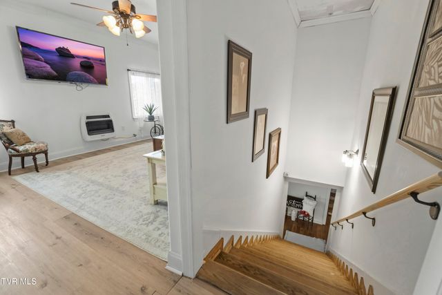 1404 Van Oaks Drive, Kingsport, TN 37665