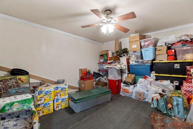1404 Van Oaks Drive, Kingsport, TN 37665