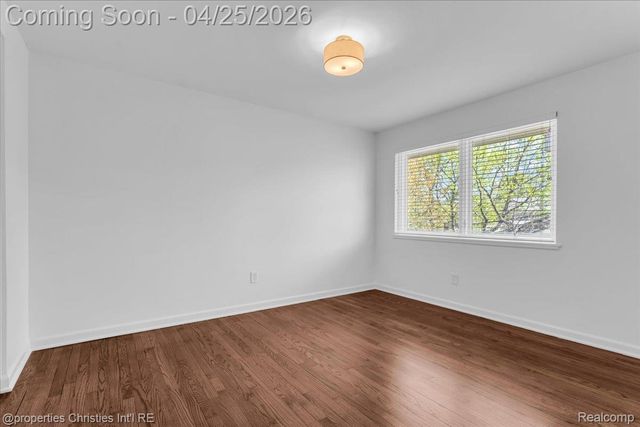 1035 N Old Woodward Avenue, Birmingham, MI 48009