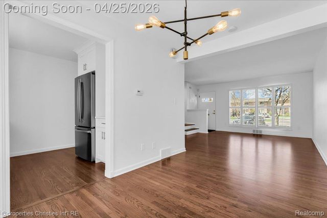1035 N Old Woodward Avenue, Birmingham, MI 48009