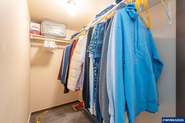 32655 Fur Rd, Lebanon, OR 97355