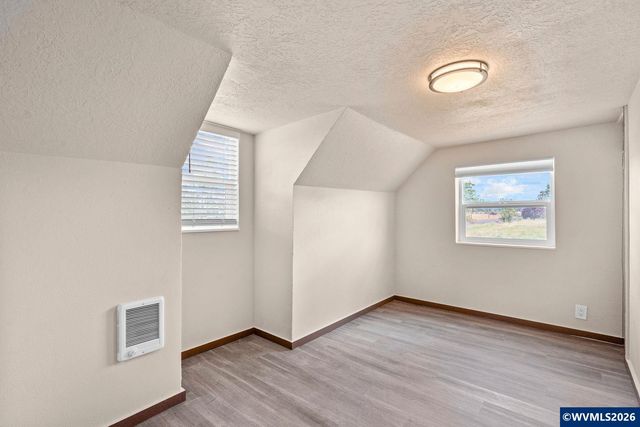 32655 Fur Rd, Lebanon, OR 97355