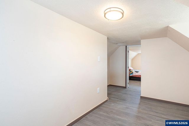 32655 Fur Rd, Lebanon, OR 97355