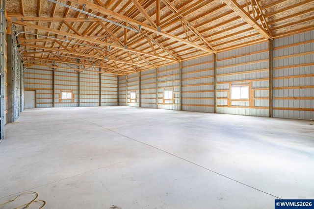 32655 Fur Rd, Lebanon, OR 97355