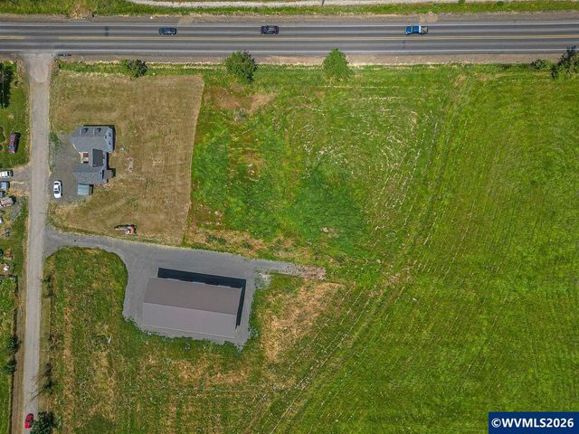 32655 Fur Rd, Lebanon, OR 97355