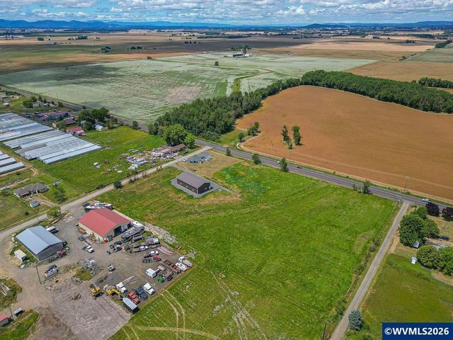 32655 Fur Rd, Lebanon, OR 97355