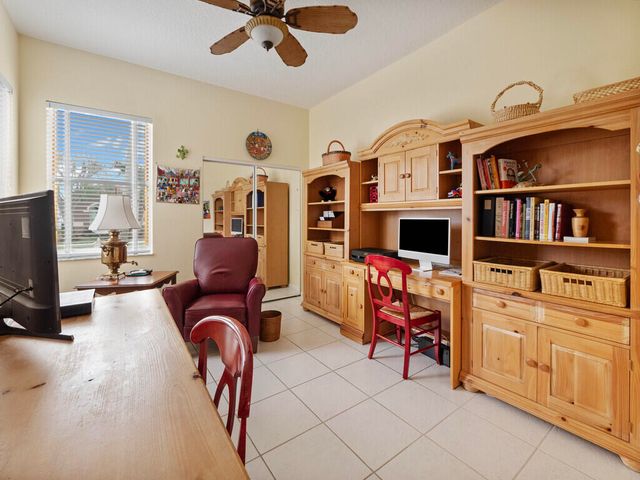 8501 Golden Cypress Court, Lake Worth, FL 33467