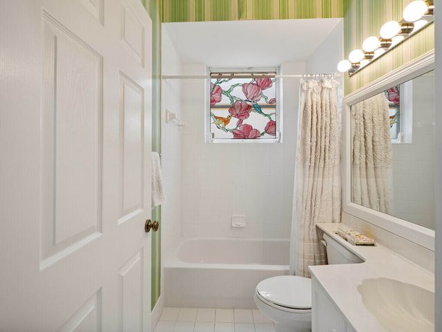 8501 Golden Cypress Court, Lake Worth, FL 33467