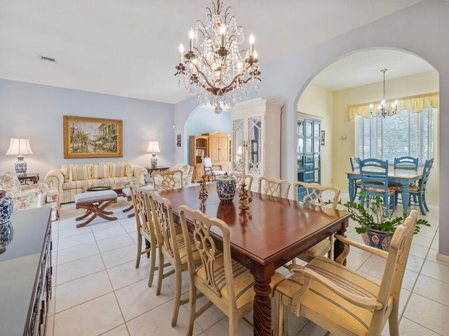 8501 Golden Cypress Court, Lake Worth, FL 33467