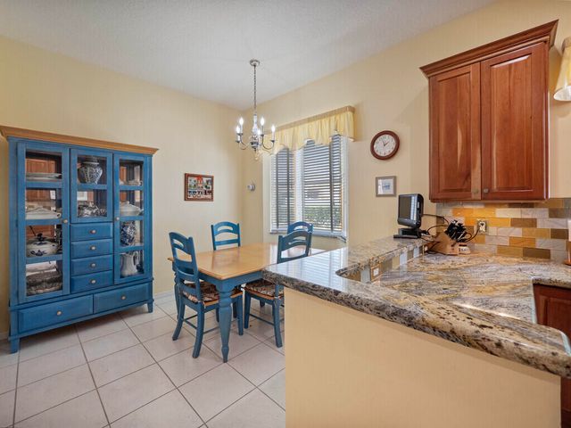 8501 Golden Cypress Court, Lake Worth, FL 33467