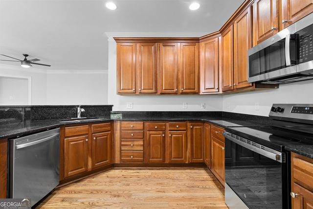 155 Highwoods Parkway, Newnan, GA 30265