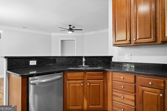 155 Highwoods Parkway, Newnan, GA 30265