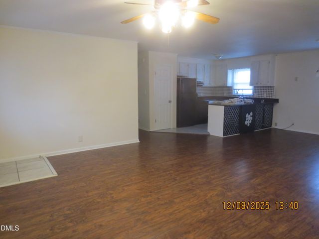 25 E North Street, Angier, NC 27501