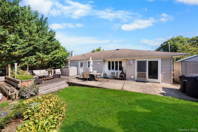 23 Charmian Street, Huntington Station, NY 11746