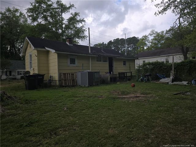 1612 North Street, Fayetteville, NC 28301