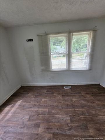 1612 North Street, Fayetteville, NC 28301