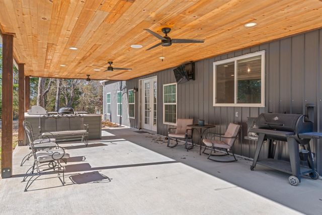 1215 Vz County Road 2120, Canton, TX 75103