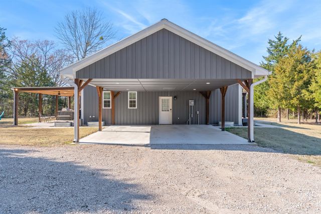 1215 Vz County Road 2120, Canton, TX 75103