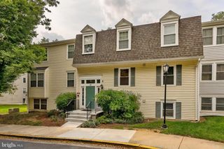 19 PICKERING CT #1, Germantown, MD 20874