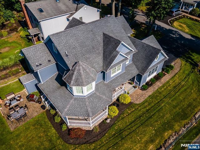 44 Forest Terrace, Wayne, NJ 07470