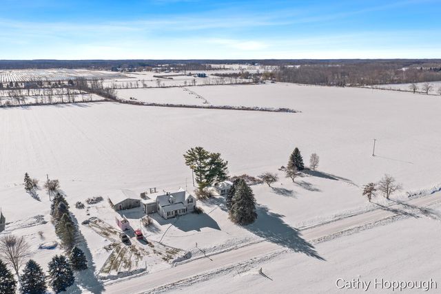 3834 E Station Road, Sheridan, MI 48884