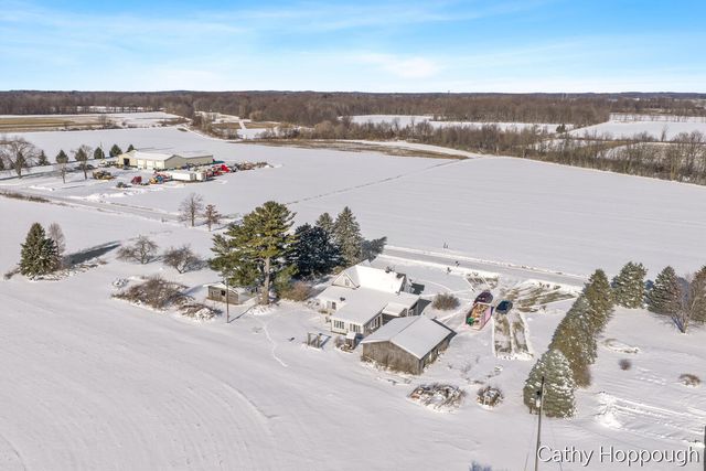 3834 E Station Road, Sheridan, MI 48884