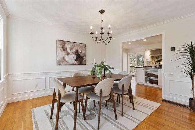 367 Waltham St 5, Lexington, MA 02421