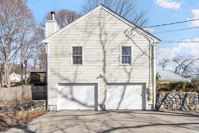 367 Waltham St 5, Lexington, MA 02421