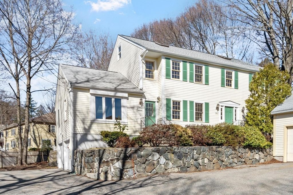 367 Waltham St 5, Lexington, MA 02421