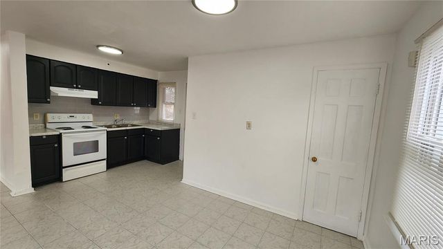 8115 Myrick Street, Berkeley, MO 63134