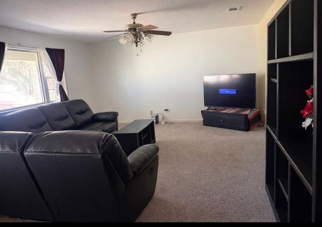 108 E Circle Drive, Mineola, TX 75773