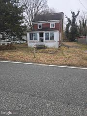 21 ROCKVILLE RD, Bridgeton, NJ 08302