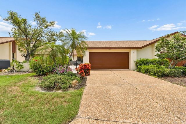 6019 COURTSIDE DRIVE, Bradenton, FL 34210