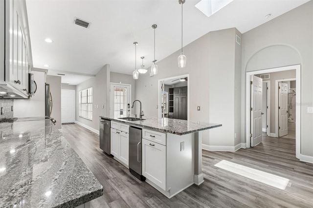 6019 COURTSIDE DRIVE, Bradenton, FL 34210
