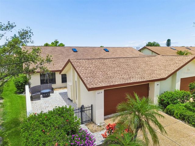6019 COURTSIDE DRIVE, Bradenton, FL 34210