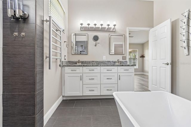 6019 COURTSIDE DRIVE, Bradenton, FL 34210
