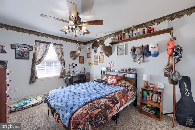2552 MANOR RD, York, PA 17408