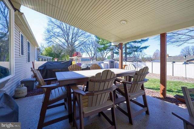 2552 MANOR RD, York, PA 17408